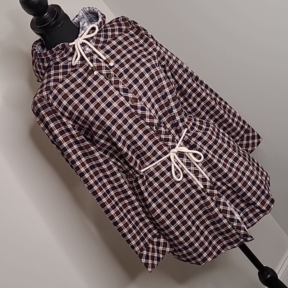 Simple Noelle sz S/M(8-10) drawstring flannel shirt with hoodie